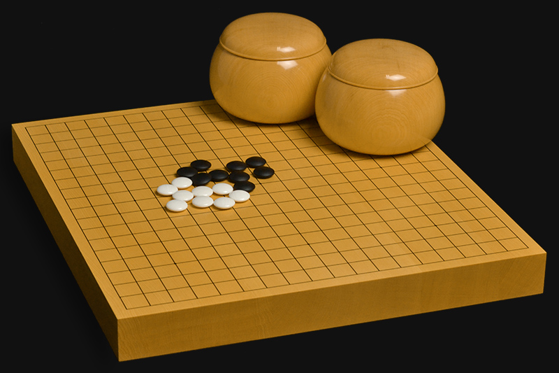 碁盤と碁石と碁笥