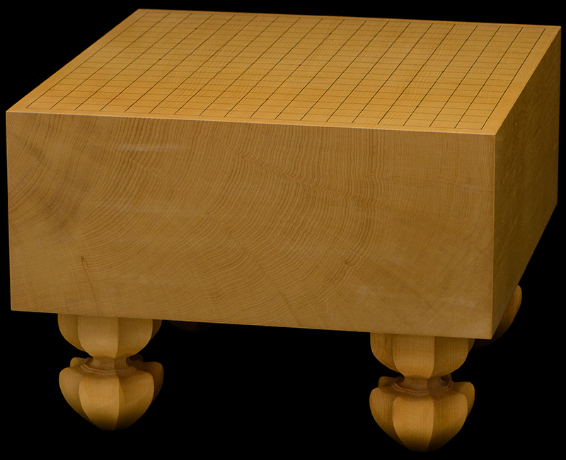 本榧足付碁盤 5寸9分（天柾） ga50049 | 前川榧碁盤店