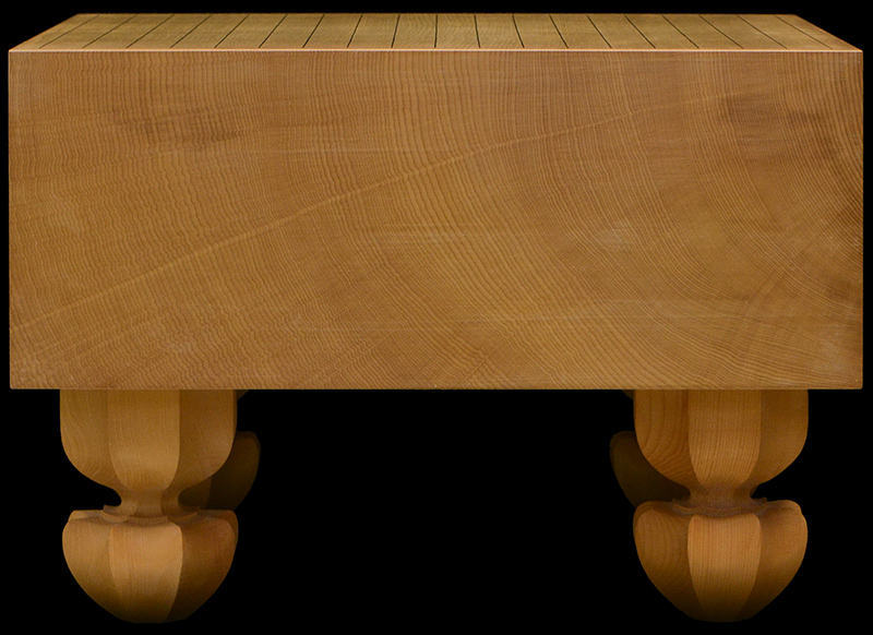 本榧足付碁盤 5寸6分（天地柾） ga50051 | 前川榧碁盤店