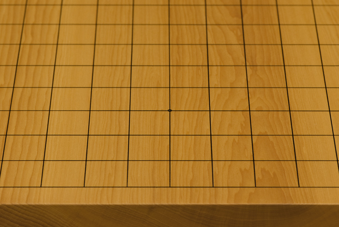 卓上碁盤　囲碁　本榧　高級天然木　二枚継 本榧卓上碁盤 2寸（一枚板・木裏） gb20282 | 前川榧碁盤店