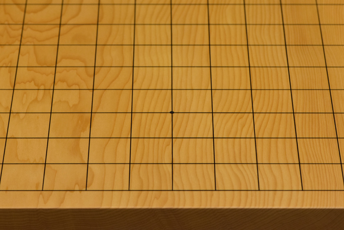 囲碁盤　本榧2寸 本榧卓上碁盤 2寸4分（一枚板・木裏） gb20315 | 前川榧碁盤店