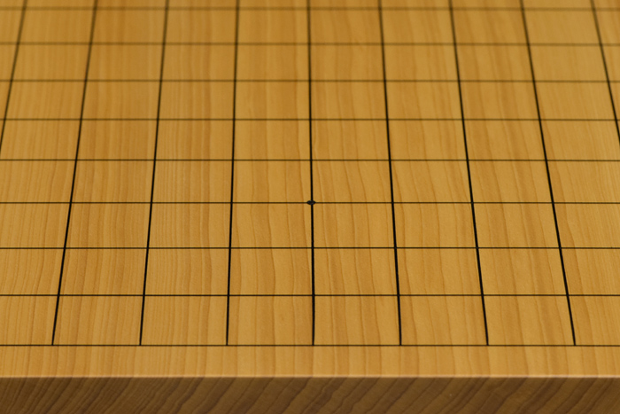 本榧卓上碁盤 2寸3分（一枚板・天柾） gb20308 | 前川榧碁盤店