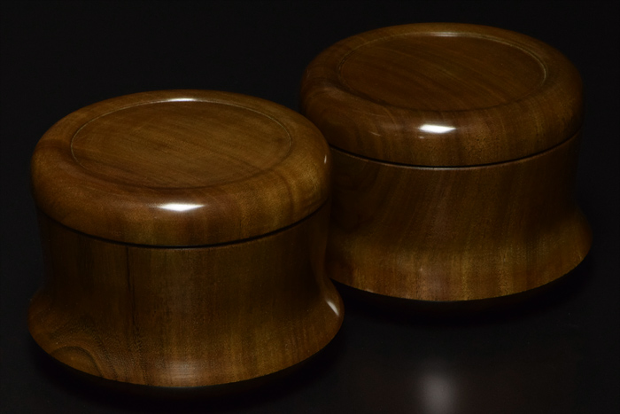 楠本因坊型碁笥 極上（36号） | 前川榧碁盤店