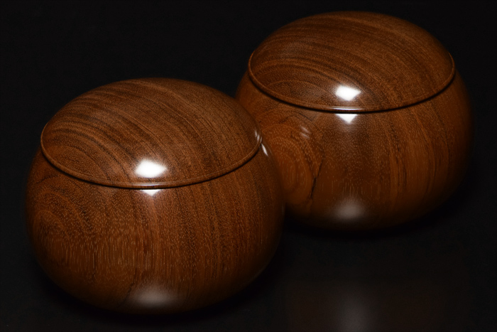 【宮崎県】日向特製蛤碁石36号・花梨碁笥セット 宮崎県】日向特製蛤碁石36号・花梨碁笥セット 碁石 日向特製はまぐり碁石