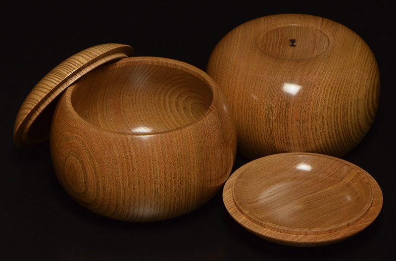 栴檀碁笥 極上（36号） | 前川榧碁盤店