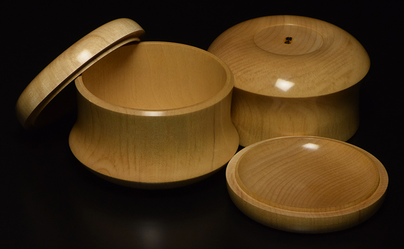 桜本因坊型碁笥 極上（38号） | 前川榧碁盤店