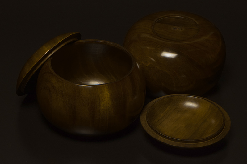 楠碁笥 極上（38号） | 前川榧碁盤店