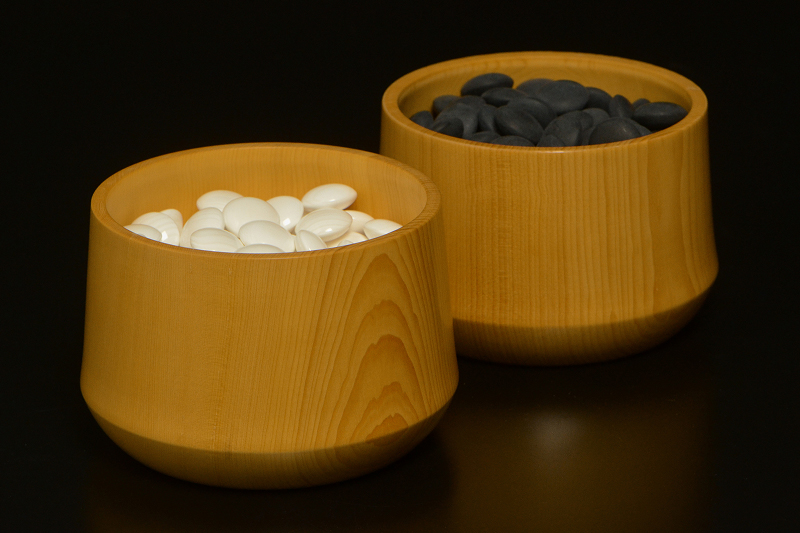 特製本榧本因坊型碁笥（38号） | 前川榧碁盤店