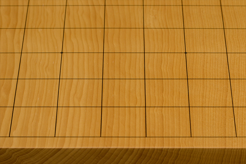 【国産　本榧　1寸卓上碁盤　板目】 本榧卓上将棋盤 1寸9分（一枚板・追柾） sb10499 | 前川榧碁盤店