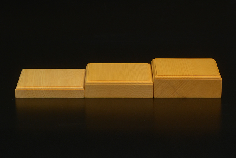 本榧卓上駒台（1寸盤～） | 前川榧碁盤店